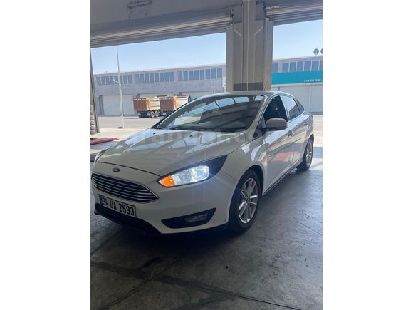 Sahibinden Acill  Ford Focus 2015 Model 176000 

 