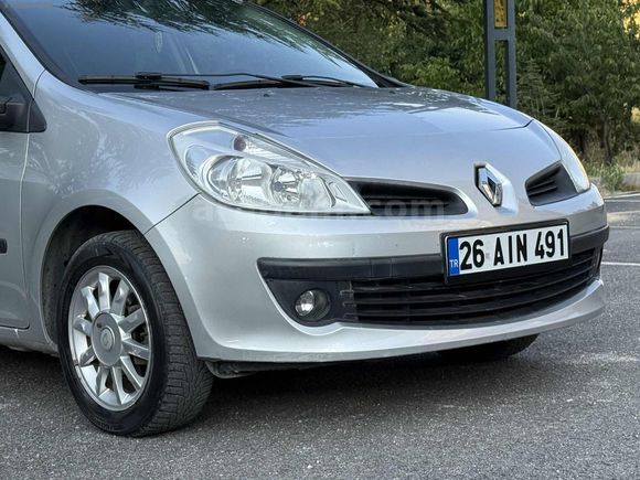 CLIO/94BİN KM/OTOMATİK VİTES/DEĞİŞENSİZ/HASAR KAYITSIZ