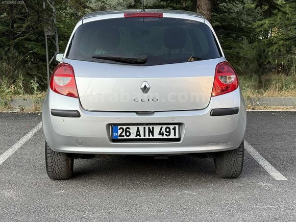 CLIO/94BİN KM/OTOMATİK VİTES/DEĞİŞENSİZ/HASAR KAYITSIZ