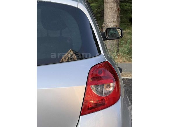 CLIO/94BİN KM/OTOMATİK VİTES/DEĞİŞENSİZ/HASAR KAYITSIZ