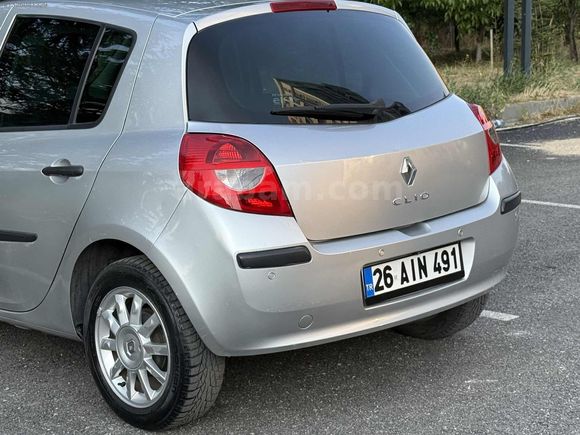 CLIO/94BİN KM/OTOMATİK VİTES/DEĞİŞENSİZ/HASAR KAYITSIZ