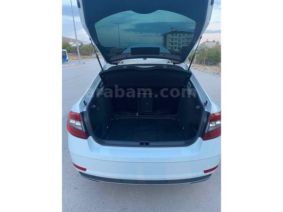 Sahibinden Skoda Octavia 1.6 TDI Style 2019 Model 