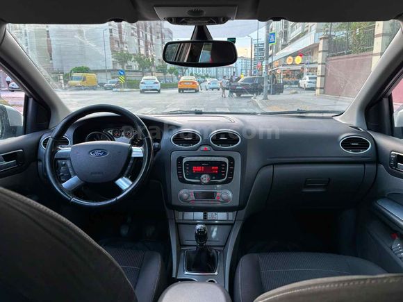 Sahibinden Ford Focus 1.6 TDCi Titanium 2009 Model 