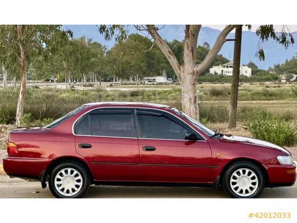 TOYOTA COROLLA 1.6 GLI KLİMALI
