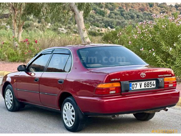 TOYOTA COROLLA 1.6 GLI KLİMALI