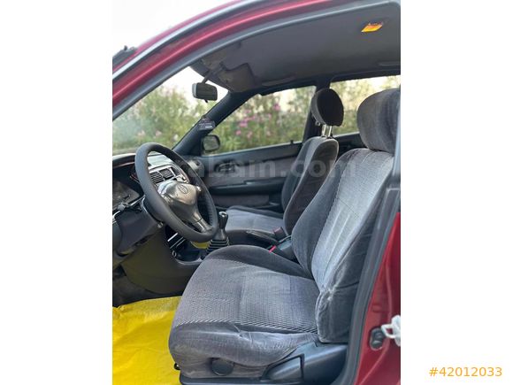 TOYOTA COROLLA 1.6 GLI KLİMALI