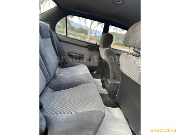 TOYOTA COROLLA 1.6 GLI KLİMALI