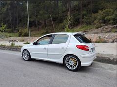 Sahibinden Peugeot 206 1.4 HDi Feline 2005 Model 