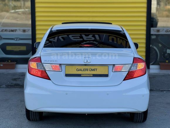 Galeriden Honda Civic 1.6i VTEC Eco Elegance 2014 Model Burdur