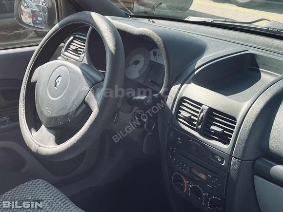 KLİMALI 1.5 DCİ SYMBOL DEĞİŞENSİZ TEK PARÇA BOYALI BAKIMLI TEMİZ