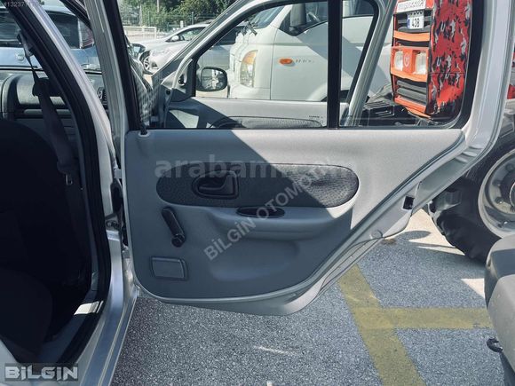 KLİMALI 1.5 DCİ SYMBOL DEĞİŞENSİZ TEK PARÇA BOYALI BAKIMLI TEMİZ