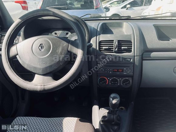 KLİMALI 1.5 DCİ SYMBOL DEĞİŞENSİZ TEK PARÇA BOYALI BAKIMLI TEMİZ