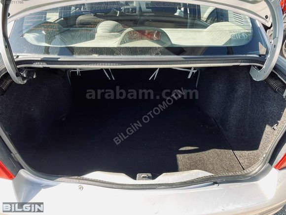 KLİMALI 1.5 DCİ SYMBOL DEĞİŞENSİZ TEK PARÇA BOYALI BAKIMLI TEMİZ