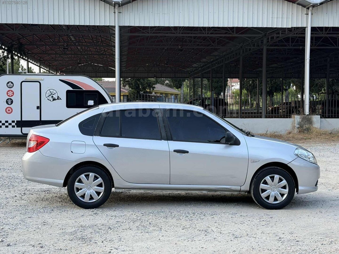 Galeriden Renault Symbol 1.5 dCi Authentique 2011 Model Antalya 249.000 km Gri 5