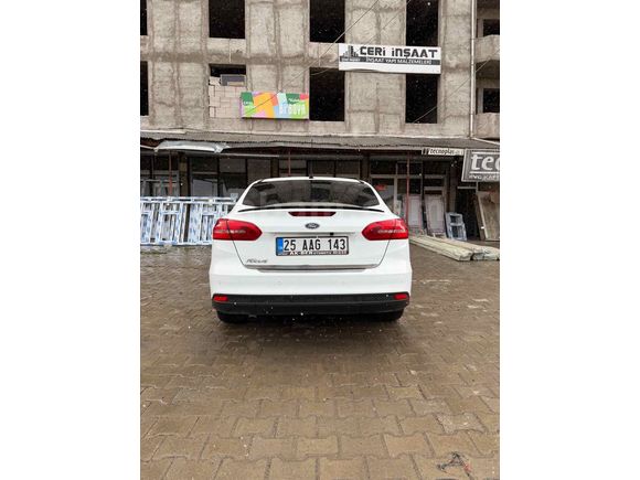 Sahibinden Ford Focus 1.6 TDCi Trend X 2015 Model 