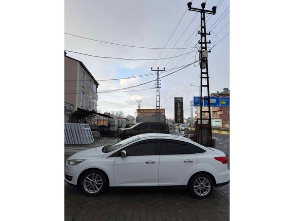 Sahibinden Ford Focus 1.6 TDCi Trend X 2015 Model 