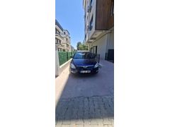 Sahibinden Hyundai i30 1.6 CRDi Select 2008 Model  230.000 km Lacivert