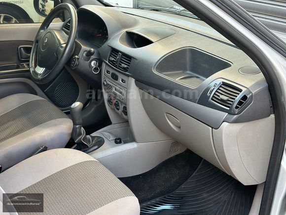 2012 Renault Clio Symbol 1.5 dCİ Authentique Bakımları Eksiksiz
