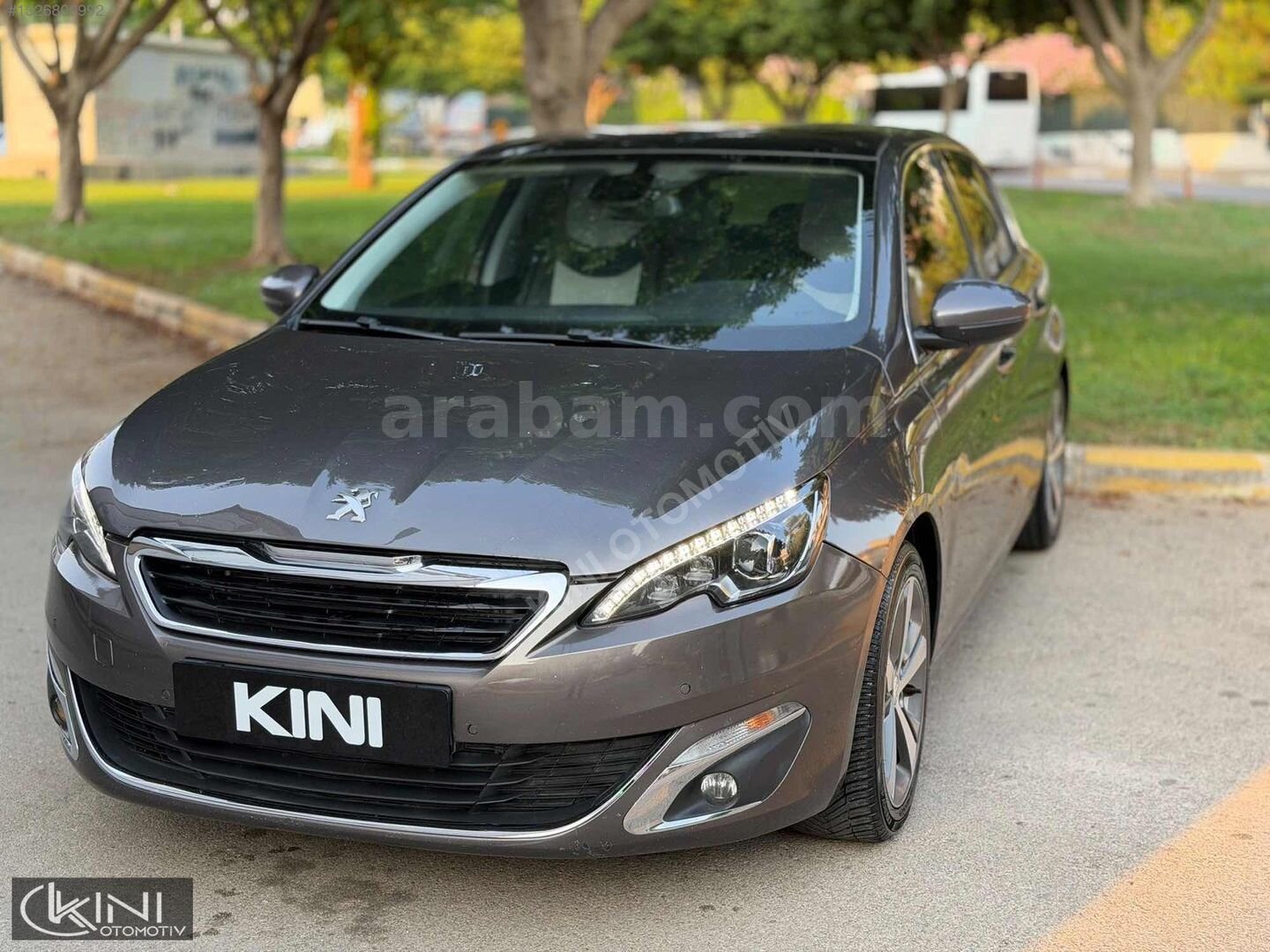 Galeriden Peugeot 308 1.2 PureTech Allure 2014 Model Antalya 198.000 km Gri 4