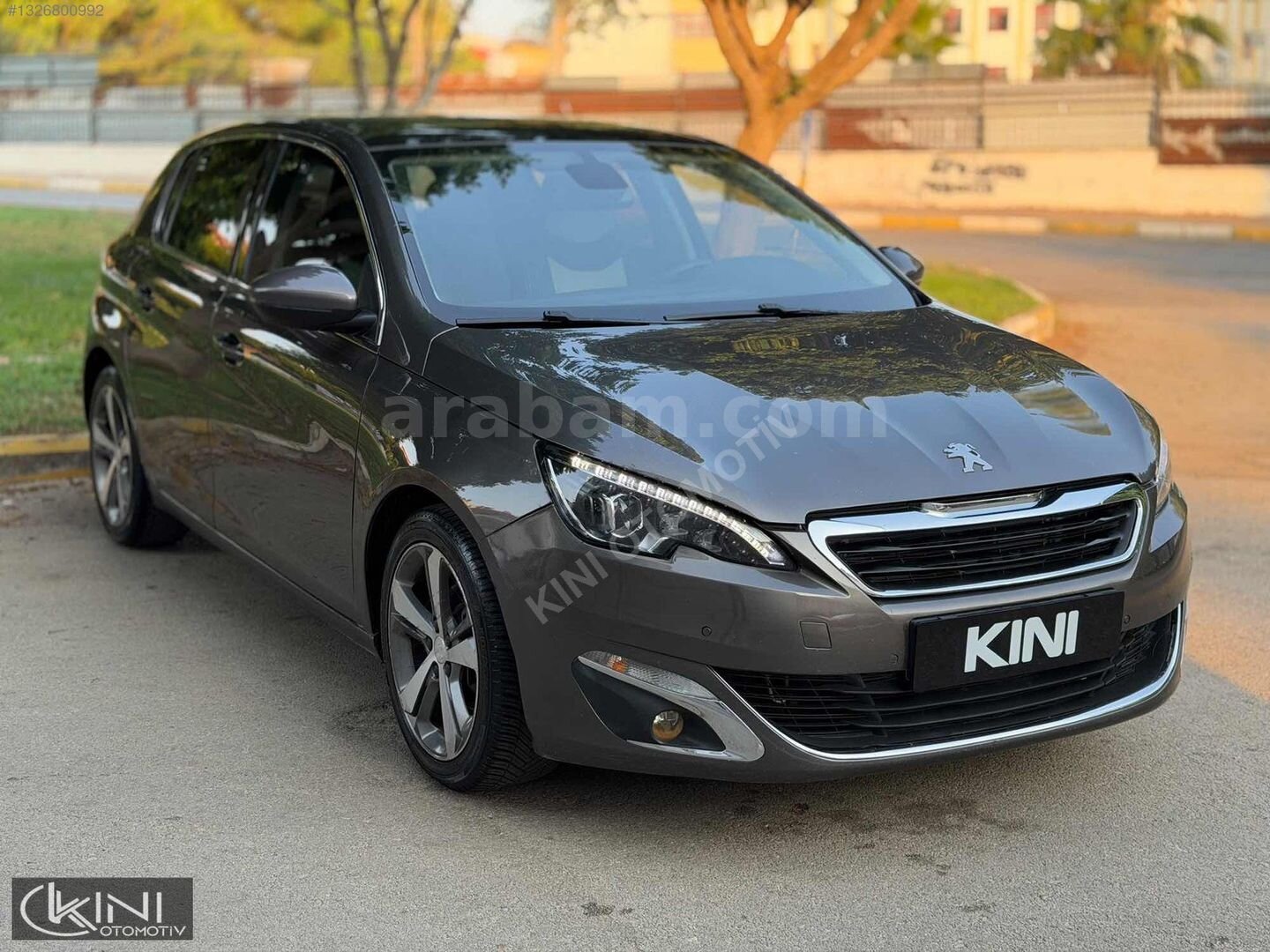 Galeriden Peugeot 308 1.2 PureTech Allure 2014 Model Antalya 198.000 km Gri 7