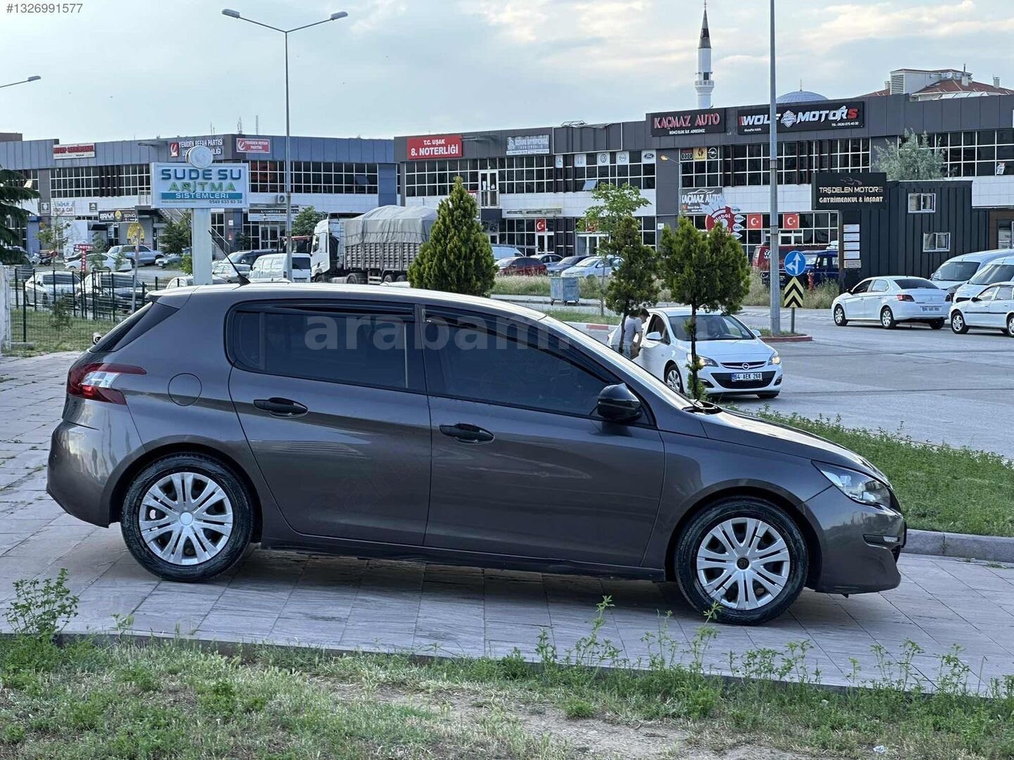 Galeriden Peugeot 308 1.2 PureTech Access 2014 Model Uşak 142.000 km Füme 4