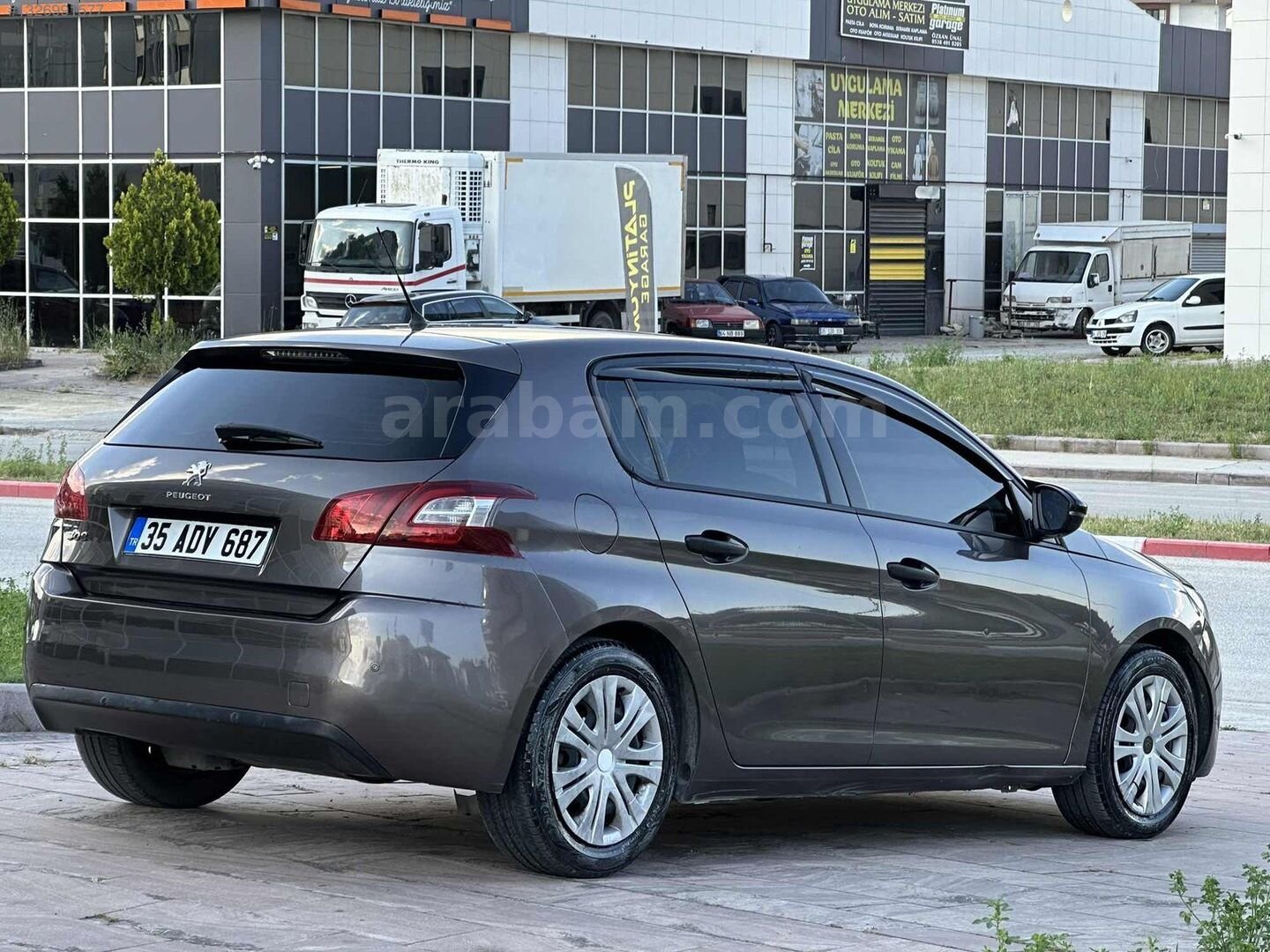 Galeriden Peugeot 308 1.2 PureTech Access 2014 Model Uşak 142.000 km Füme 5