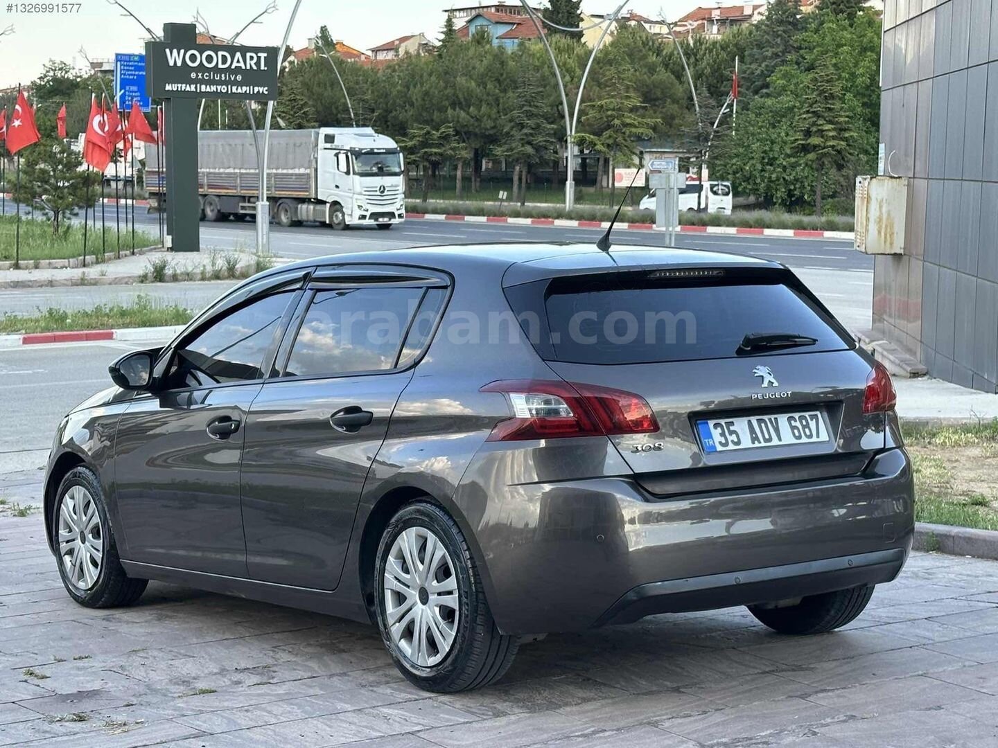 Galeriden Peugeot 308 1.2 PureTech Access 2014 Model Uşak 142.000 km Füme 7