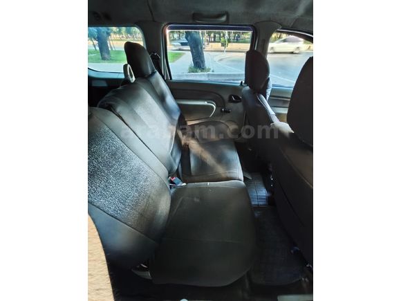 Sahibinden Dacia Logan 1.5 dCi MCV Ambiance 2009 Model