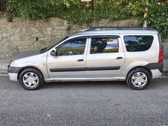 Sahibinden Dacia Logan 1.5 dCi MCV Ambiance 2009 Model