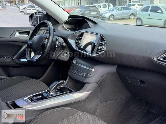 2020 PEUGEOT 308 1.2 STYLE TECH CAM TAVAN