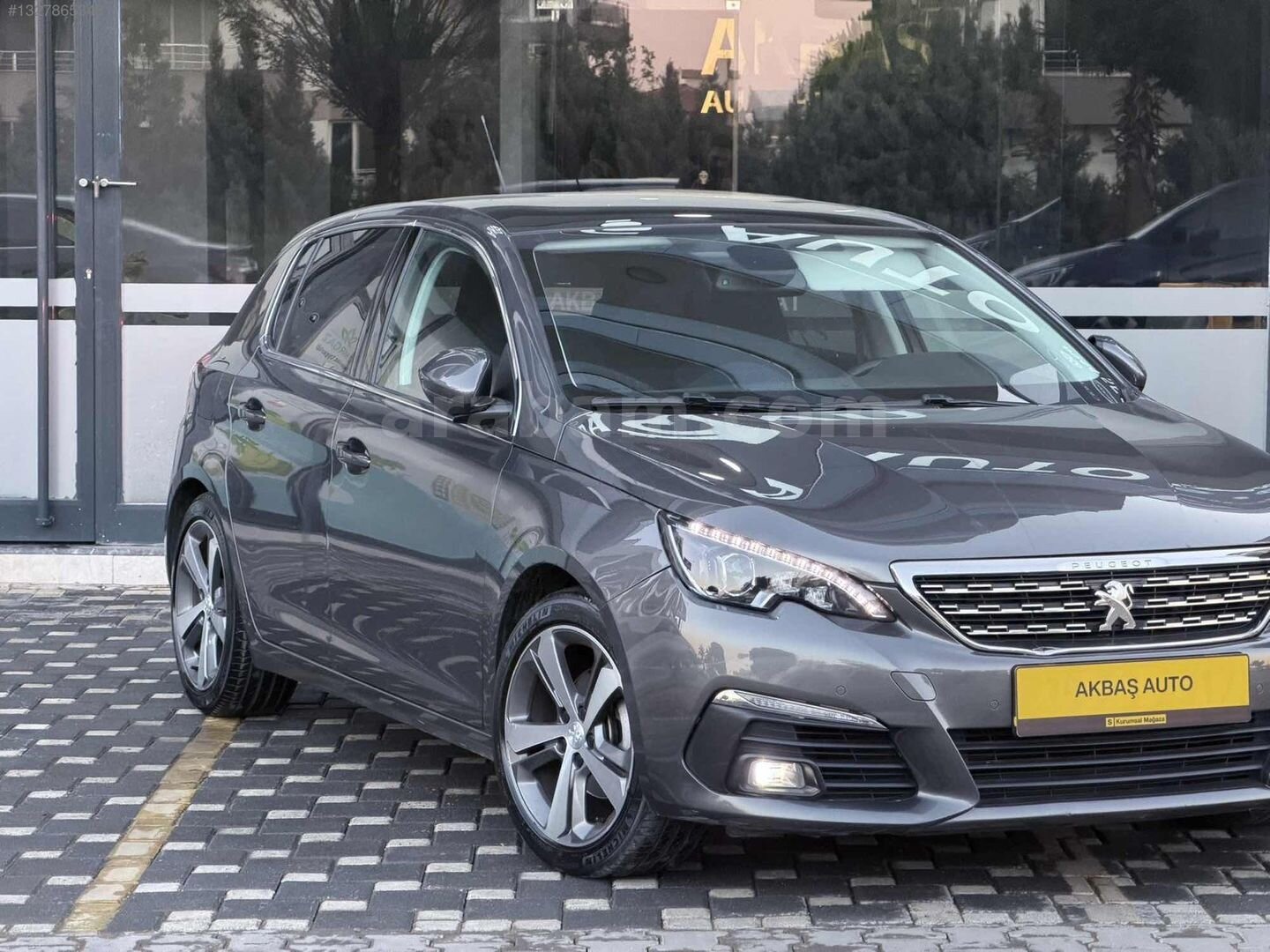 Galeriden Peugeot 308 1.2 PureTech Allure Sport 2020 Model İzmir 41.000 km Gri 2