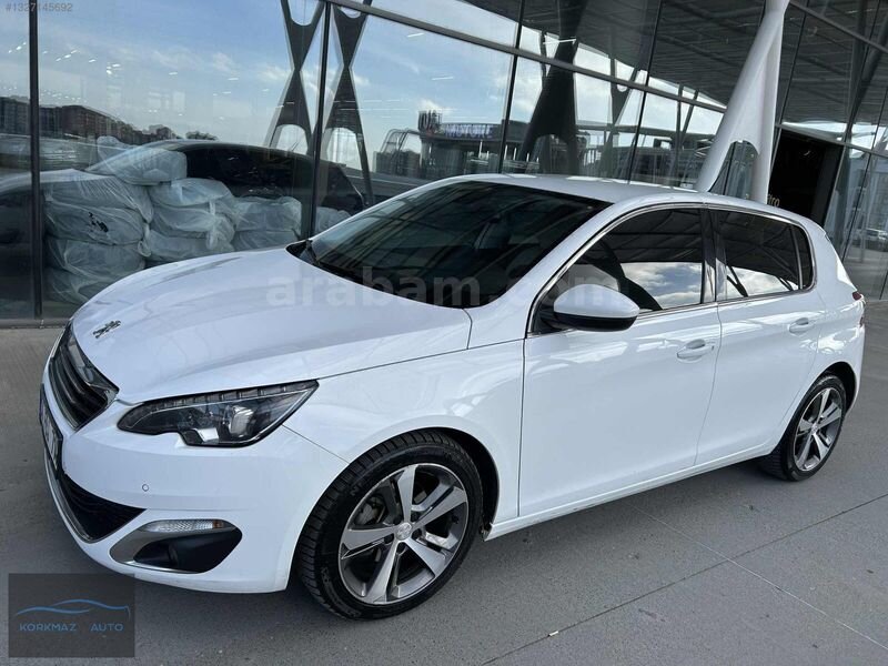 Galeriden Peugeot 308 1.6 BlueHdi Allure 2016 Model İstanbul 157.000 km Beyaz