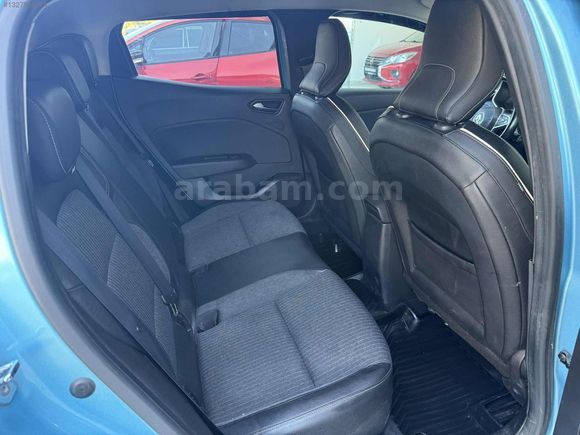 2020 RENAULT CLİO İCON 1.3TCE TEK PARÇA BOYALI LANSMAN RENK