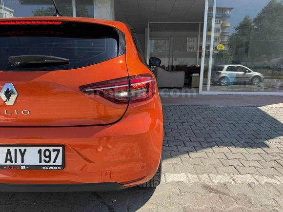 2020 MODEL DÜŞÜK KM TEK PARÇA BOYALI 1.3 OTOMATİK.