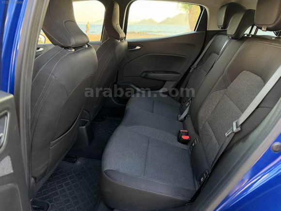 RENAULT CLİO 1.3 TCE TOUCH HATASIZ BOYASIZ DÜŞÜK KM