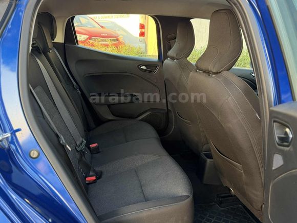 RENAULT CLİO 1.3 TCE TOUCH HATASIZ BOYASIZ DÜŞÜK KM