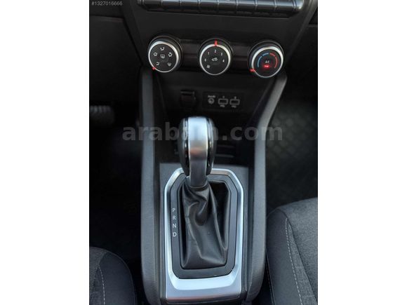 RENAULT CLİO 1.3 TCE TOUCH HATASIZ BOYASIZ DÜŞÜK KM