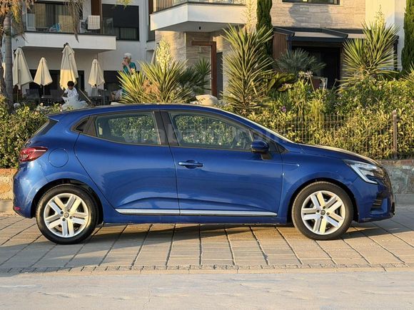 RENAULT CLİO 1.3 TCE TOUCH HATASIZ BOYASIZ DÜŞÜK KM