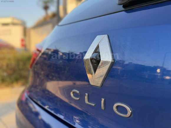 RENAULT CLİO 1.3 TCE TOUCH HATASIZ BOYASIZ DÜŞÜK KM