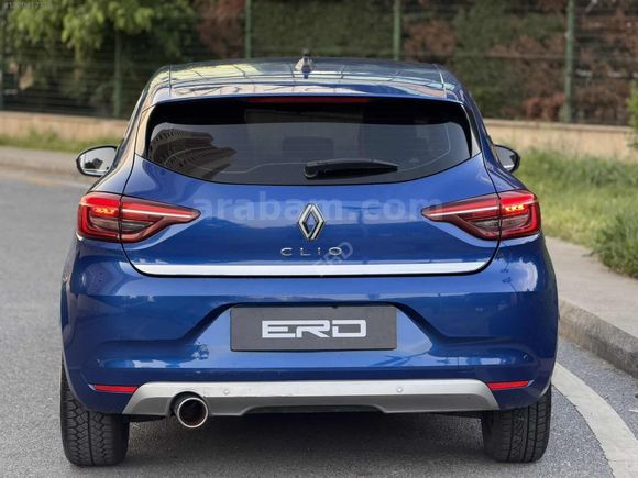 2022 Clio 1.0 TCe Joy X-Tronic 90 Bin Km Tesla Ekran