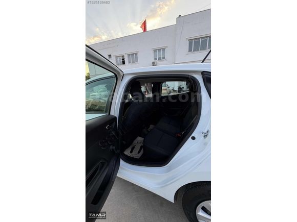 2021 CLİO 1.0TCE İLK SAHİBİNDEN FABRİKASYON LPG 100.000 km
