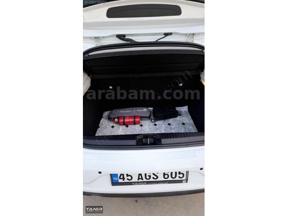 2021 CLİO 1.0TCE İLK SAHİBİNDEN FABRİKASYON LPG 100.000 km
