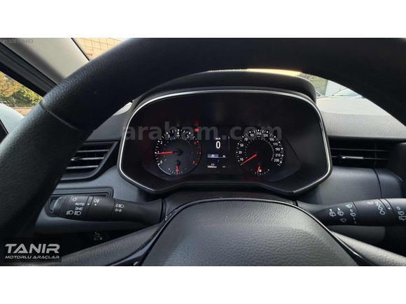 2021 CLİO 1.0TCE İLK SAHİBİNDEN FABRİKASYON LPG 100.000 km