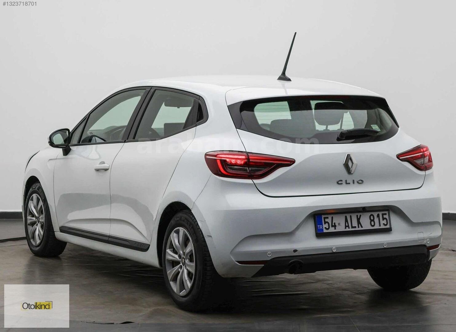 Galeriden Renault Clio 1.0 TCe Joy 2021 Model Sakarya 97.000 km Beyaz 5