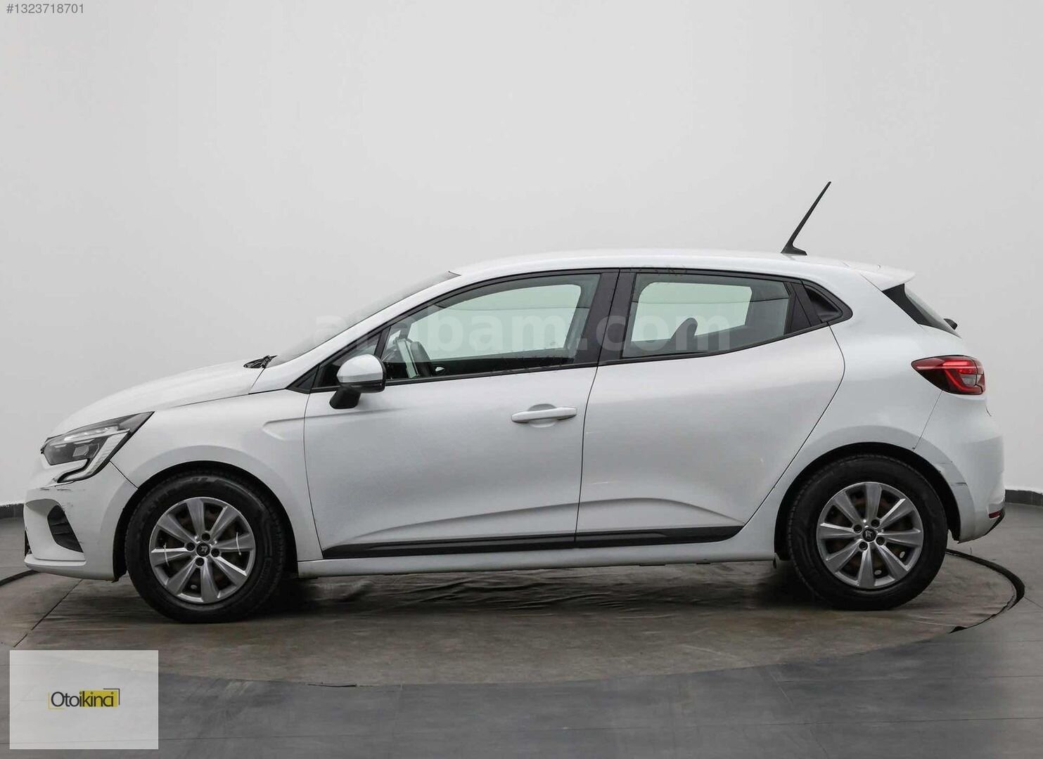 Galeriden Renault Clio 1.0 TCe Joy 2021 Model Sakarya 97.000 km Beyaz 4
