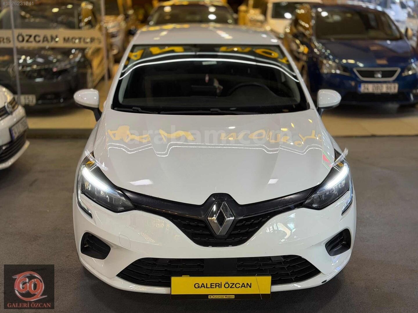 Galeriden Renault Clio 1.0 TCe Joy 2021 Model İstanbul 116.000 km Beyaz 5