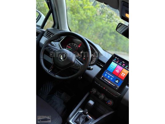 Renault Clio 1.0TCe Otomatik Vites