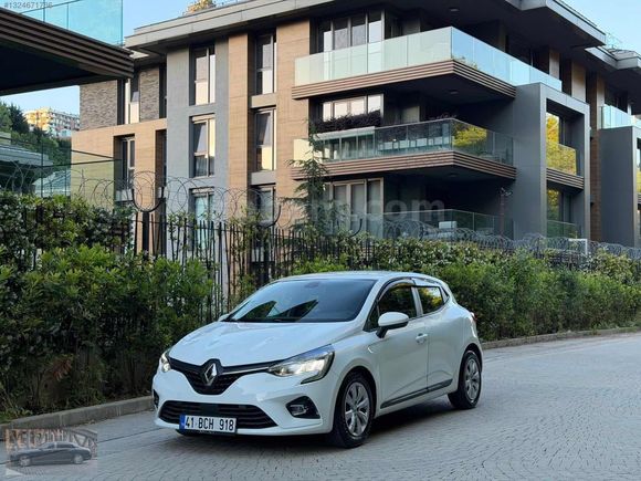 Renault Clio 1.0TCe Otomatik Vites