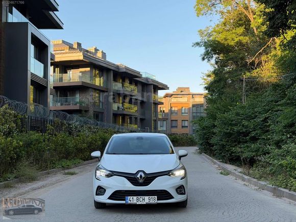 Renault Clio 1.0TCe Otomatik Vites