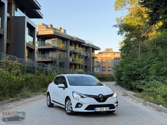 Renault Clio 1.0TCe Otomatik Vites